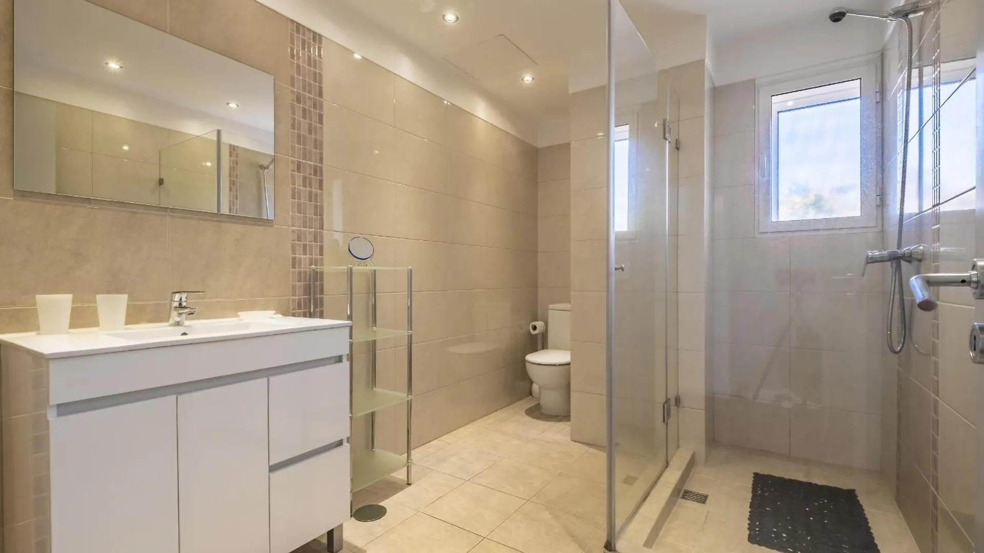 Apartamento Jasmineiro - By Wehost Funchal  0*, Funchal (Madeira) Portugal